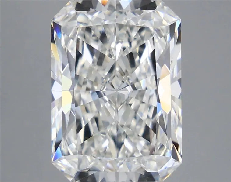 5.35ct Radiant Lab Grown Diamond (Colour F, Clarity VVS2, IGI Certified)