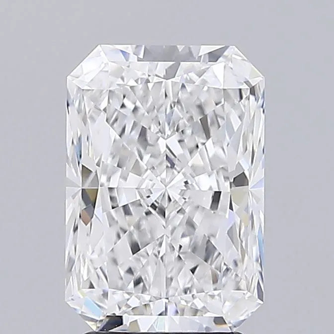 3.05ct Radiant Lab Grown Diamond (Colour D, Clarity VVS2, IGI Certified)
