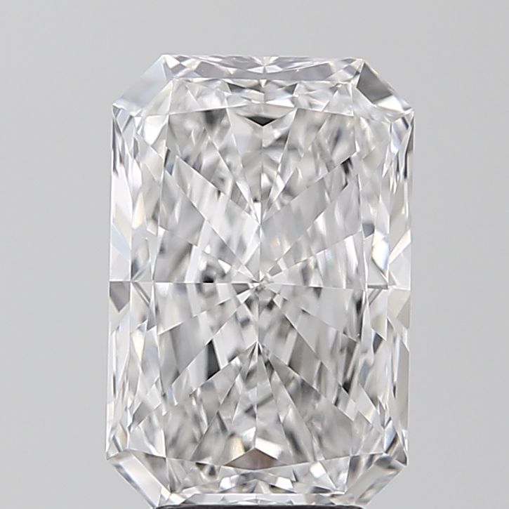 Lab-Grown Radiant Diamond - 3.54 Carats, E Color, VVS2 Clarity - Certified by IGI - Report Number: 629482674