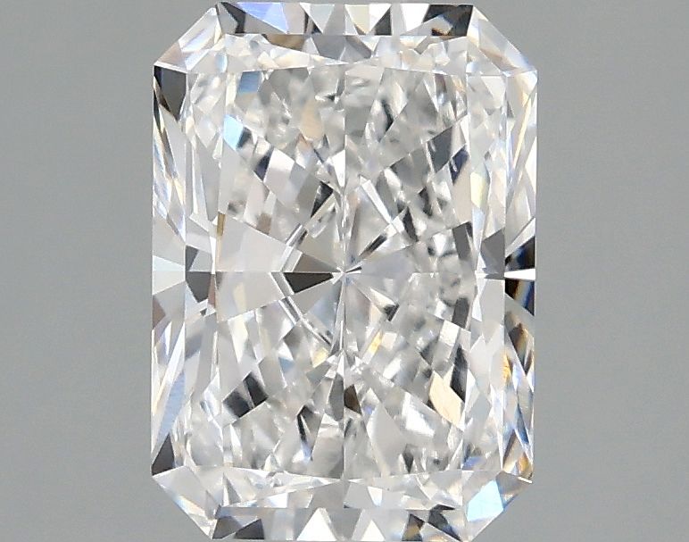 Lab-Grown Radiant Diamond - 1.95 Carats, E Color, VS1 Clarity - Certified by IGI - Report Number: LG680585626