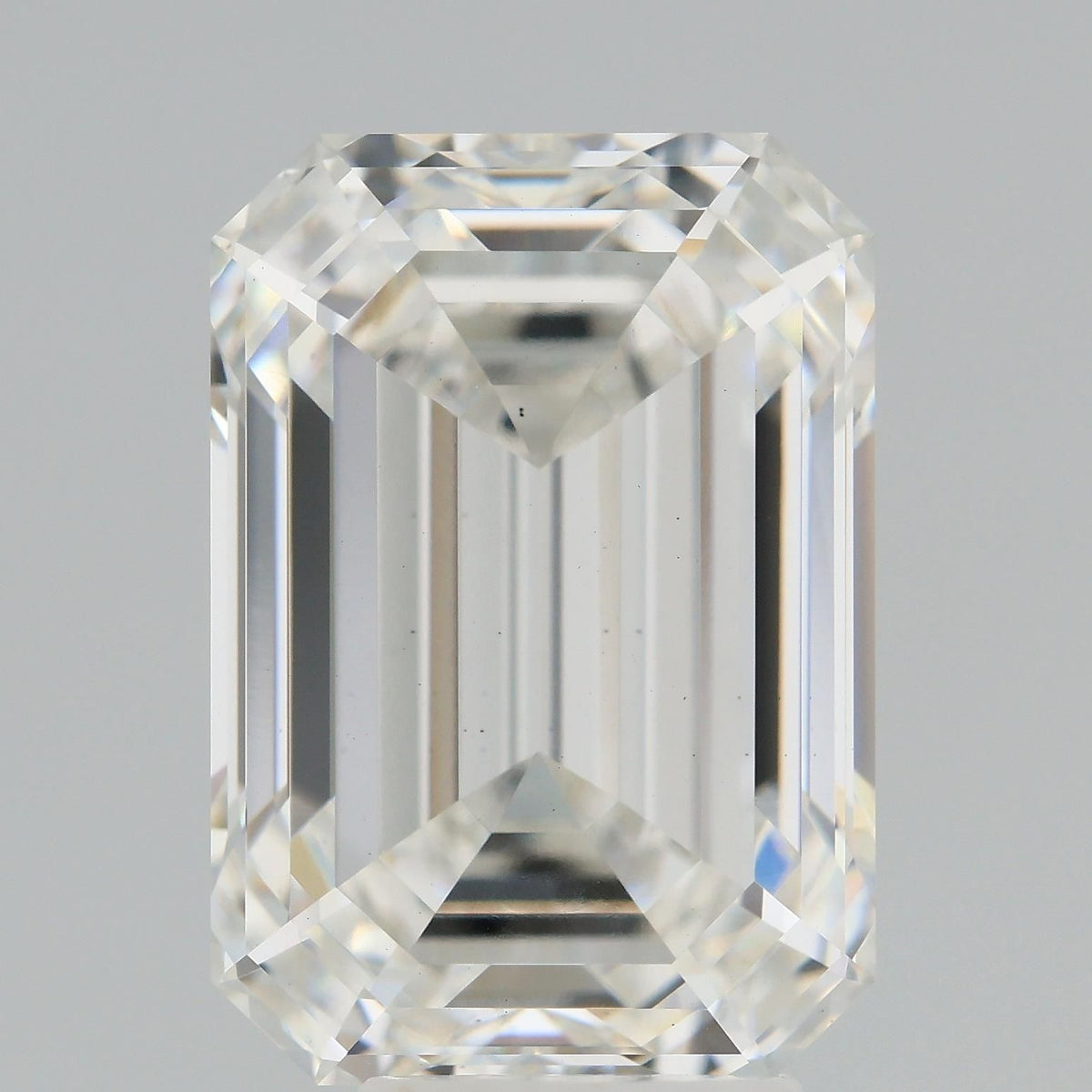 Lab-Grown Emerald Diamond - 7.09 Carats, F Color, VS2 Clarity - Certified by IGI - Report Number: LG669404928
