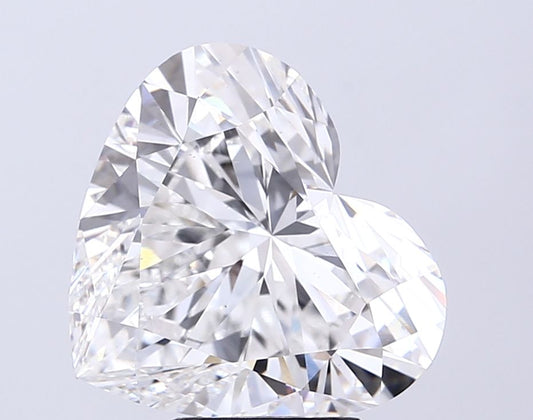 Lab-Grown Heart Diamond - 6.02 Carats, E Color, VS1 Clarity - Certified by IGI - Report Number: LG712587944