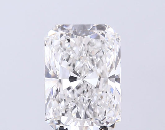 Lab-Grown Radiant Diamond - 3.5 Carats, E Color, VVS2 Clarity - Certified by IGI - Report Number: LG709532272