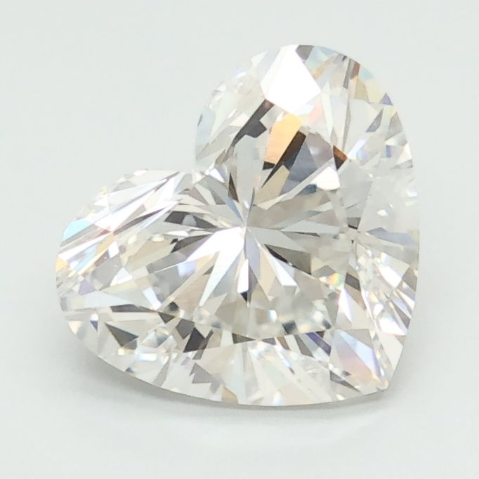 Lab-Grown Heart Diamond - 1.99 Carats, E Color, VVS2 Clarity - Certified by IGI - Report Number: LG675572676
