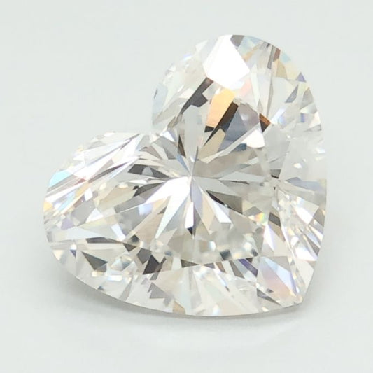 Lab-Grown Heart Diamond - 1.99 Carats, E Color, VVS2 Clarity - Certified by IGI - Report Number: LG675572676