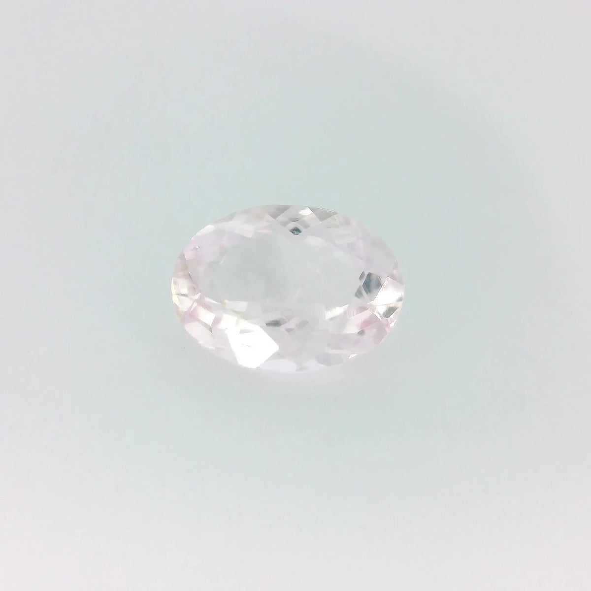 2.00ct Oval Natural Morganite (Colour Pink, Clarity Eye Clean, Cut Faceted)