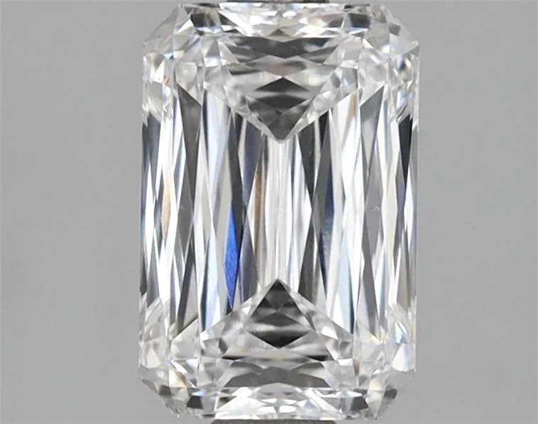 2.10ct Radiant Lab Grown Diamond (Colour D, Clarity VVS2, IGI Certified)