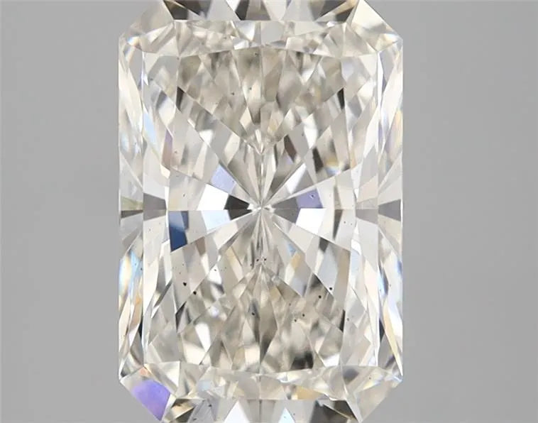 2.10ct Radiant Lab Grown Diamond (Colour H, Clarity VS2, IGI Certified)