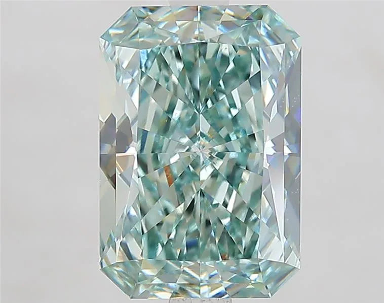 2.66ct Radiant Lab Grown Diamond (Colour Fancy Intense Green, Clarity VS1, IGI Certified)