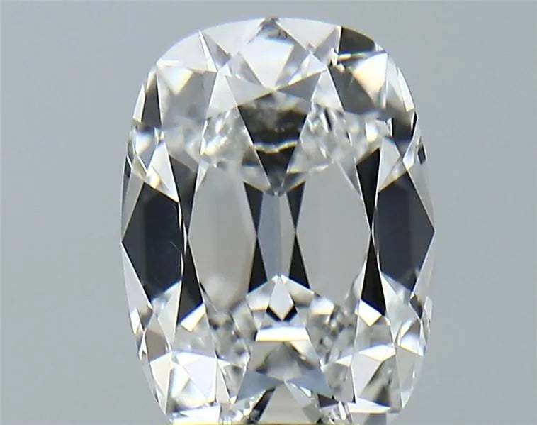 2.75ct Cushion brilliant Lab Grown Diamond (Colour E, Clarity VVS2, IGI Certified)