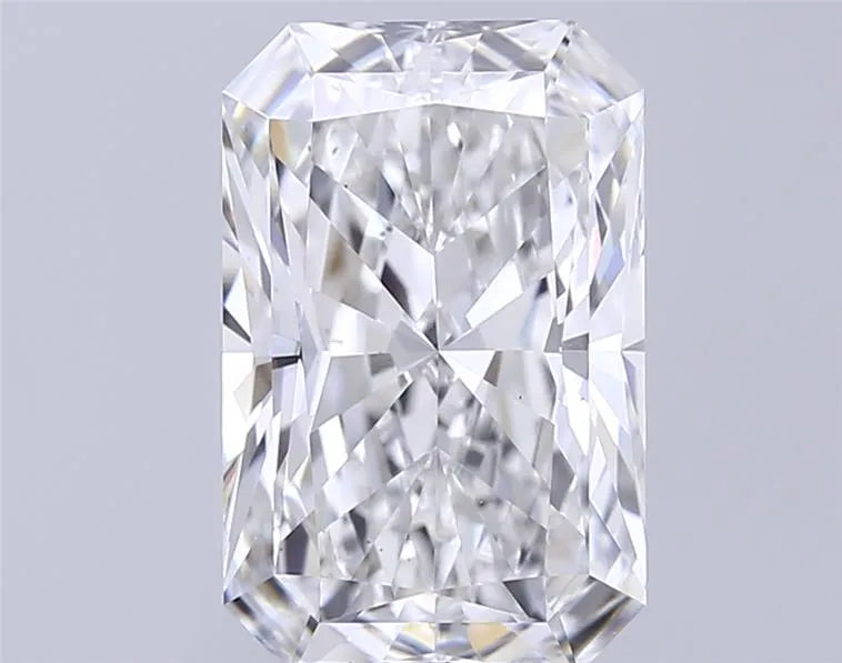 5.10ct Radiant Lab Grown Diamond (Colour E, Clarity VS1, IGI Certified)