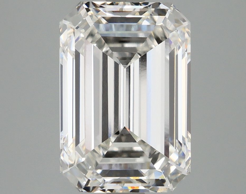 Lab-Grown Emerald Diamond - 4.0 Carats, F Color, VVS2 Clarity - Certified by IGI - Report Number: LG679510383