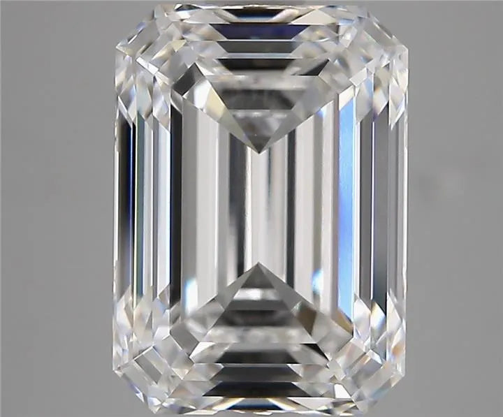 Diamant émeraude de 6,08 ct (couleur D, pureté VVS2, certifié IGI)
