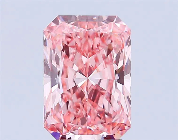 3.09ct Radiant Lab Grown Diamond (Colour Fancy Vivid Pink, Clarity VVS2, IGI Certified)