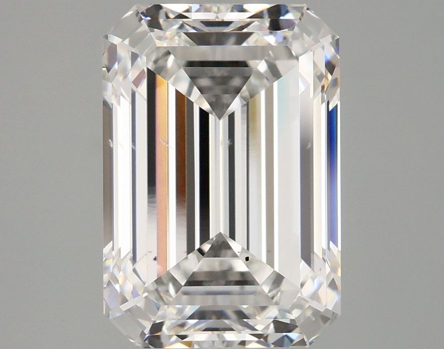 Lab-Grown Emerald Diamond - 3.54 Carats, E Color, VS2 Clarity - Certified by IGI - Report Number: LG662437654