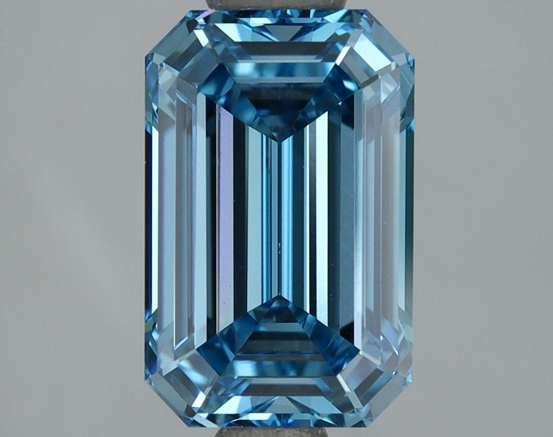 Lab-Grown Emerald Diamond - 2.08 Carats, Fancy Vivid Blue Color, VVS2 Clarity - Certified by IGI - Report Number: LG670472966