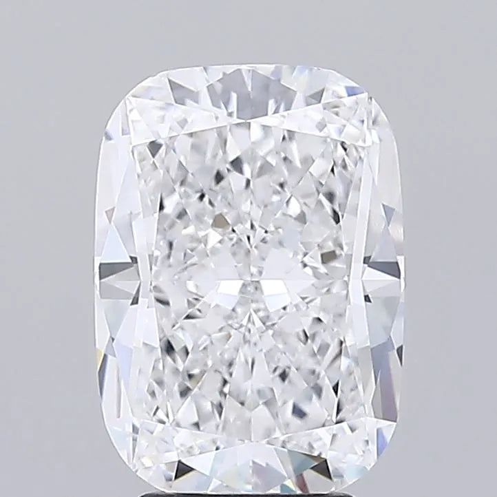 Diamant de laboratoire modifié coussin de 4,32 ct (couleur D, pureté VVS2, certifié IGI)