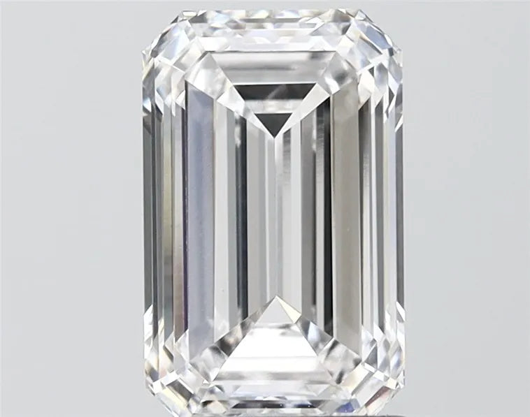 2.67ct Emerald Lab Grown Diamond (Colour D, Clarity VVS2, IGI Certified)