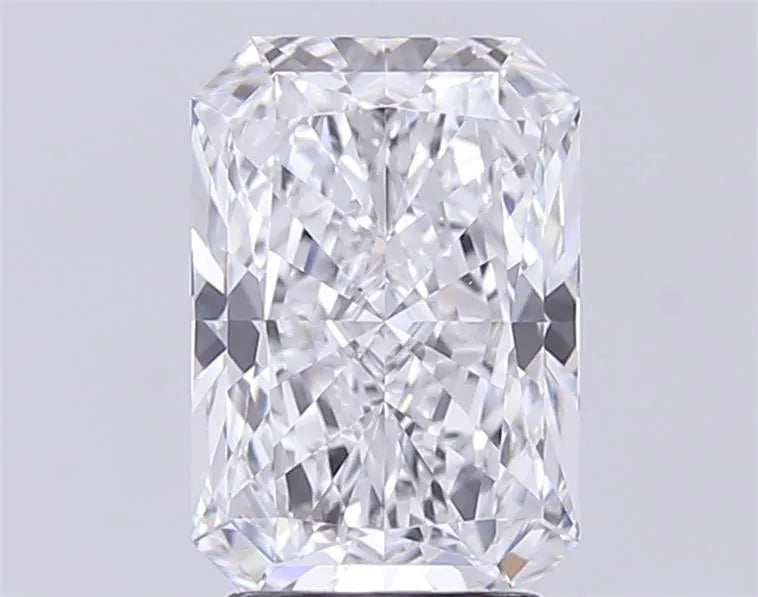 3.07ct Radiant Lab Grown Diamond (Colour D, Clarity VVS1, GIA Certified)