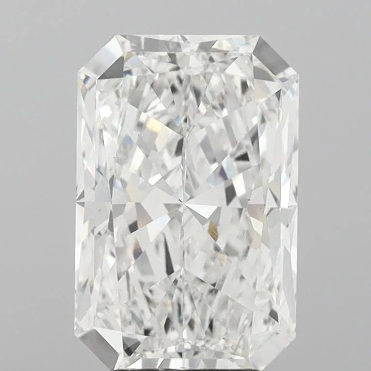 4,06 ct strahlender, im Labor gezüchteter Diamant (Farbe E, Reinheit VS1, IGI-zertifiziert)