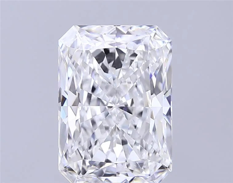4,09 ct strahlender, im Labor gezüchteter Diamant (Farbe E, Reinheit VVS2, IGI-zertifiziert)
