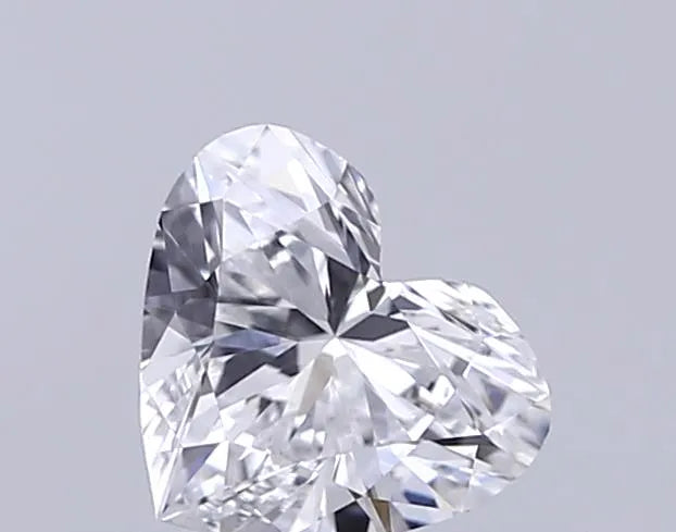 0.31ct Heart Lab Grown Diamond (Colour E, Clarity VVS2, IGI Certified)