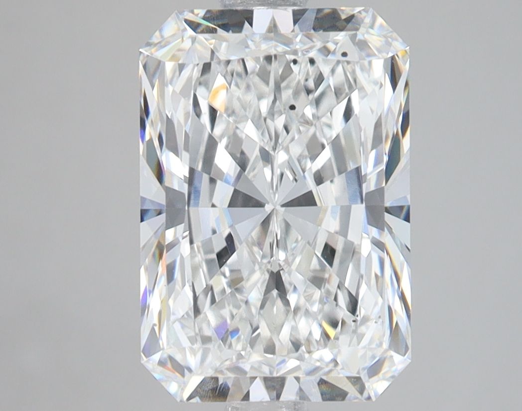 Lab-Grown Radiant Diamond - 3.59 Carats, E Color, VS2 Clarity - Certified by IGI - Report Number: LG690502992