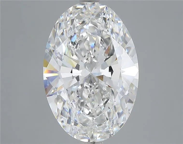Diamant ovale de 6,02 ct (couleur E, pureté VVS2, certifié IGI)