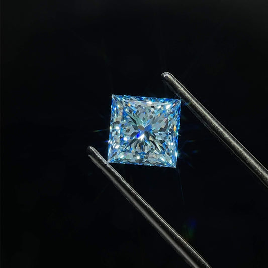 Lab-Grown Princess Diamond - 2.58 Carats, Fancy Vivid Blue Color, VS1 Clarity - Certified by IGI - Report Number: LG621452275