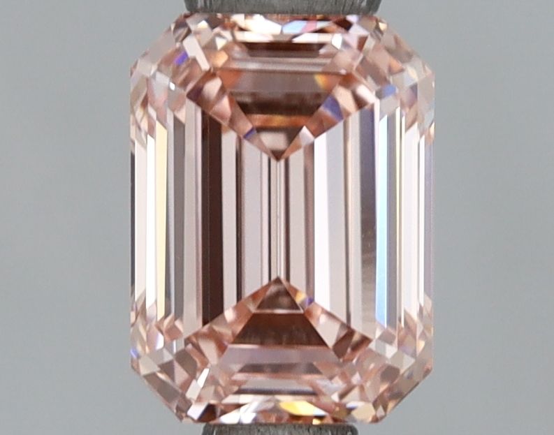 Lab-Grown Emerald Diamond - 1.01 Carats, Fancy Intense Pink Color, VS1 Clarity - Certified by IGI - Report Number: LG670472964