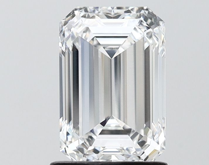 Lab-Grown Emerald Diamond - 1.5 Carats, E Color, VS2 Clarity - Certified by IGI - Report Number: LG688501724