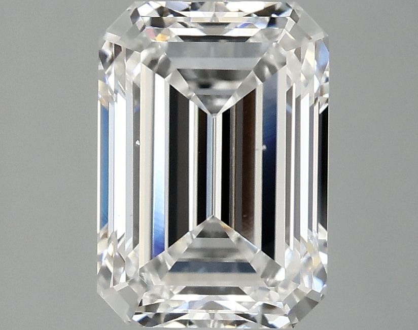 Lab-Grown Emerald Diamond - 2.96 Carats, E Color, VS2 Clarity - Certified by IGI - Report Number: LG685543826