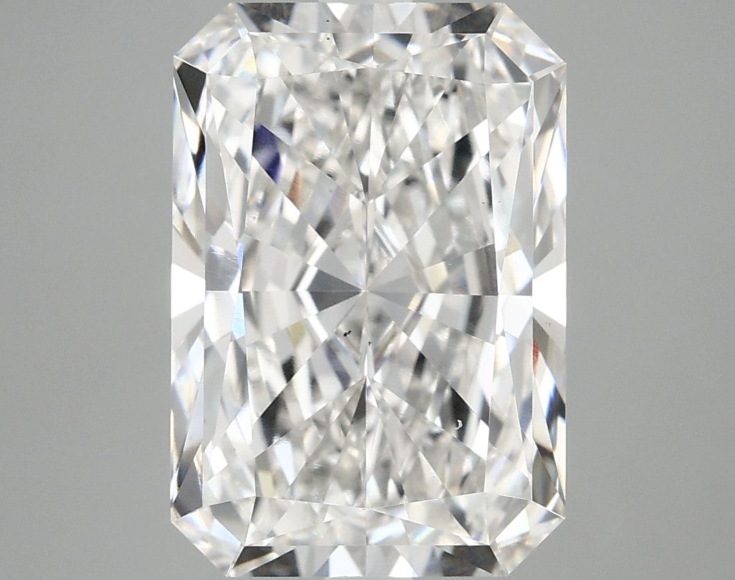 Lab-Grown Radiant Diamond - 5.05 Carats, F Color, VS2 Clarity - Certified by IGI - Report Number: LG692582275
