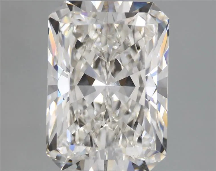 5.22ct Radiant Lab Grown Diamond (Colour F, Clarity VVS2, IGI Certified)