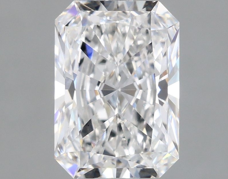 Lab-Grown Radiant Diamond - 1.45 Carats, E Color, VS1 Clarity - Certified by IGI - Report Number: LG646455067