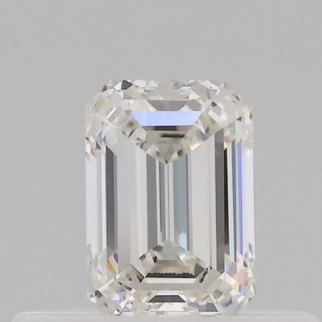 Lab-Grown Emerald Diamond - 0.33 Carats, F Color, VS1 Clarity - Certified by IGI - Report Number: LG687591716