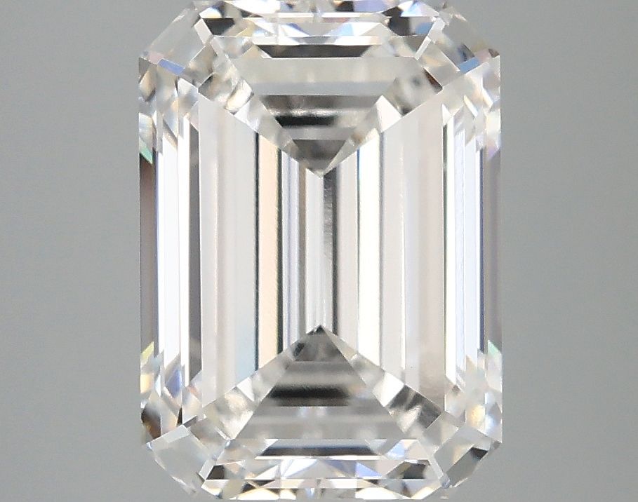 Lab-Grown Emerald Diamond - 4.06 Carats, F Color, VVS2 Clarity - Certified by IGI - Report Number: LG681555633