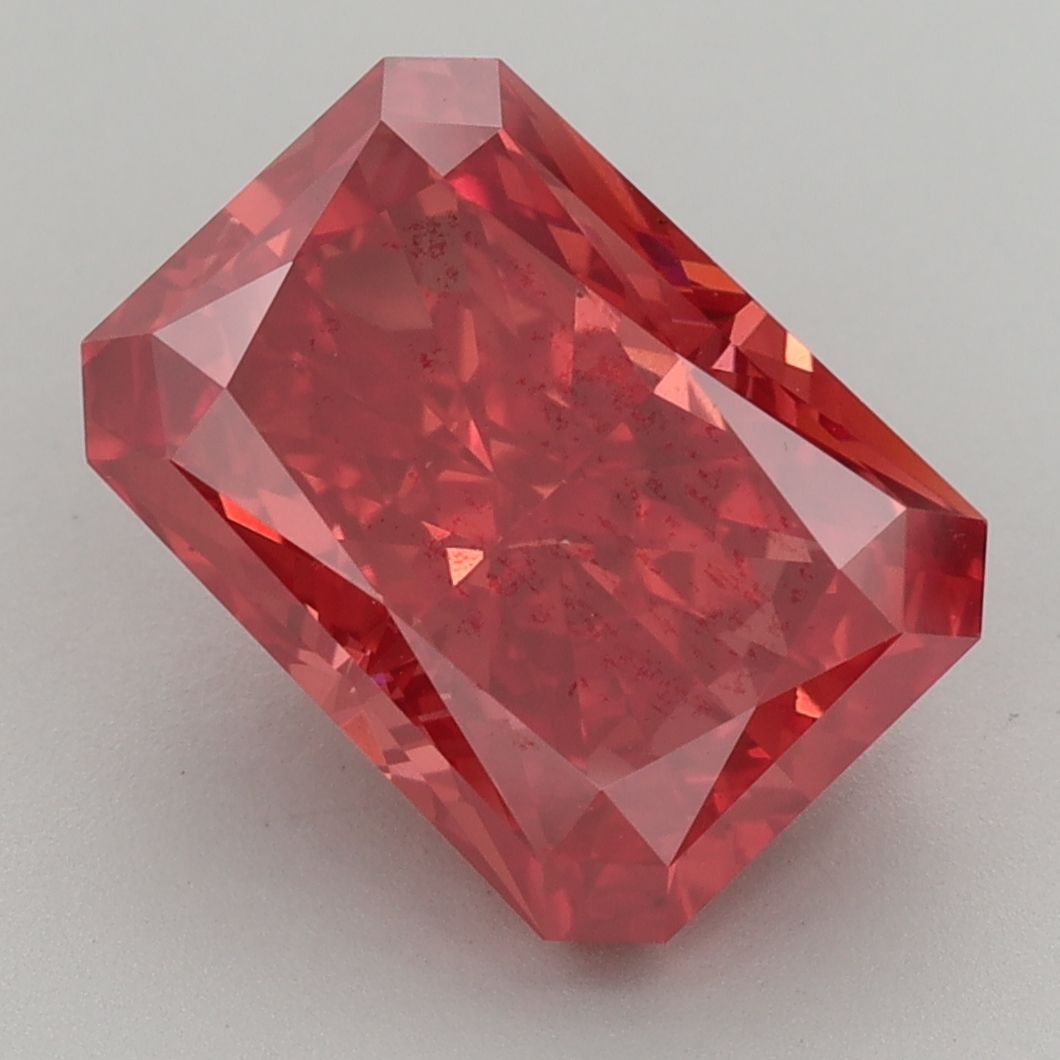 Lab-Grown Radiant Diamond - 6.03 Carats, Fancy Vivid Pink Color, VS1 Clarity - Certified by IGI - Report Number: LG662408700