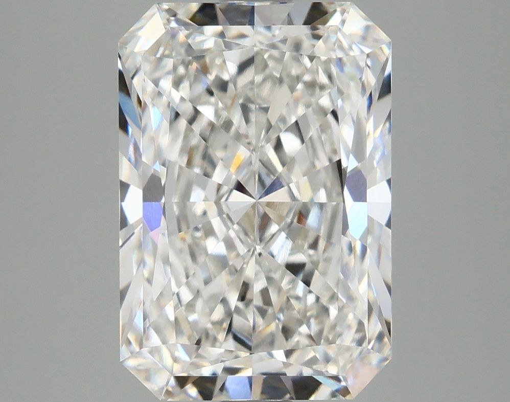 Lab-Grown Radiant Diamond - 4.03 Carats, F Color, VVS2 Clarity - Certified by IGI - Report Number: LG670424114