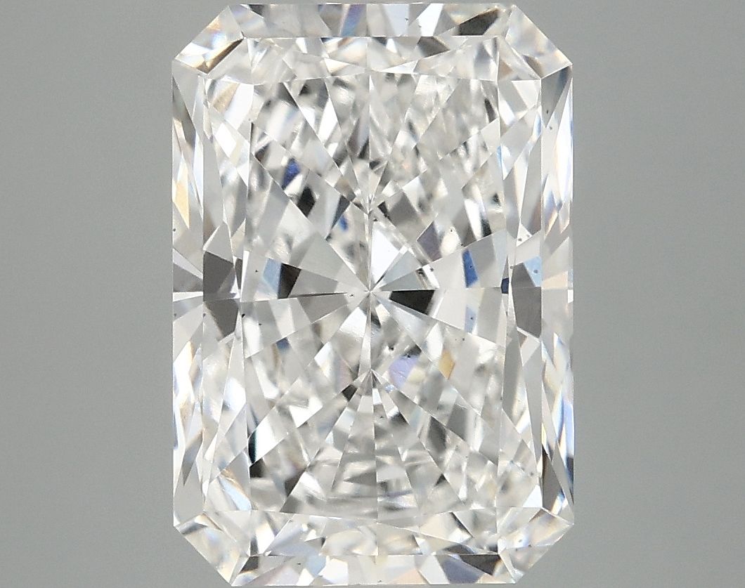 Lab-Grown Radiant Diamond - 4.85 Carats, F Color, VS2 Clarity - Certified by IGI - Report Number: LG696568190
