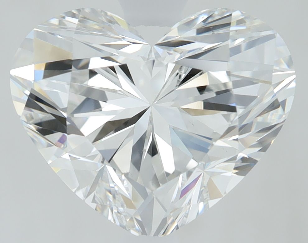 Lab-Grown Heart Diamond - 2.51 Carats, E Color, VS1 Clarity - Certified by IGI - Report Number: LG635408074