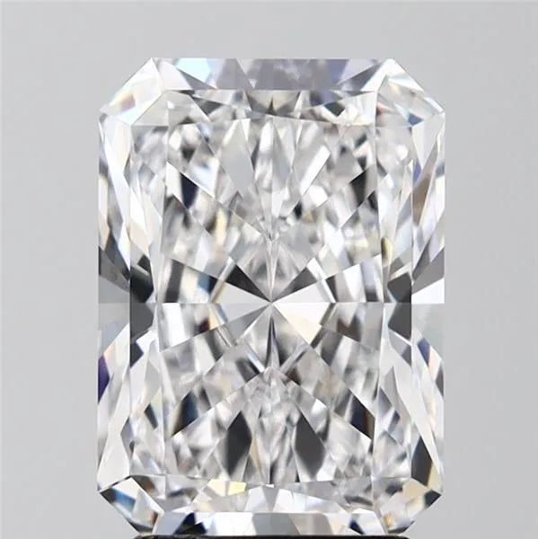 3.07ct Radiant Lab Grown Diamond (Colour D, Clarity VVS1, IGI Certified)
