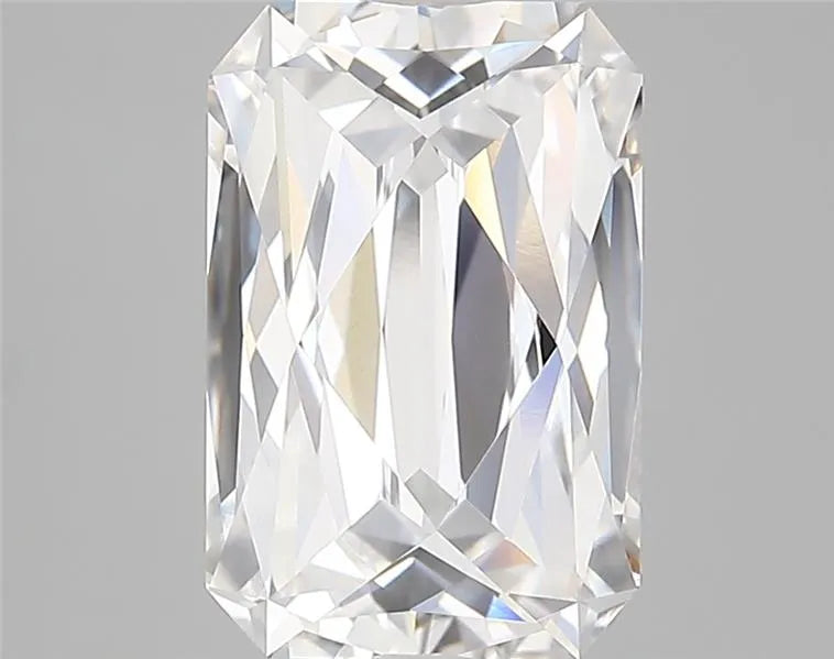 3.48ct Radiant Lab Grown Diamond (Colour D, Clarity VVS2, Cut VG, IGI Certified)