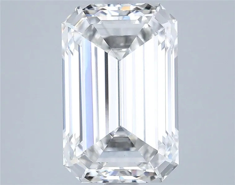 3.53ct Emerald Lab Grown Diamond (Colour F, Clarity VVS2, IGI Certified)
