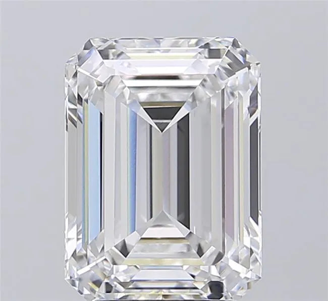 3.73ct Emerald Lab Grown Diamond (Colour D, Clarity VVS2, IGI Certified)