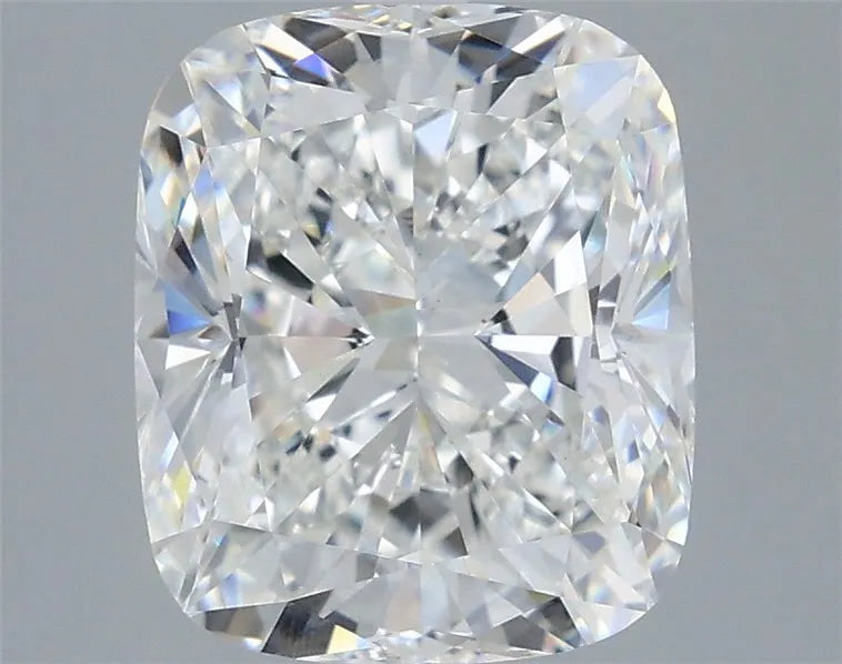 3.83ct Cushion modified Lab Grown Diamond (Colour F, Clarity VVS2, IGI Certified)