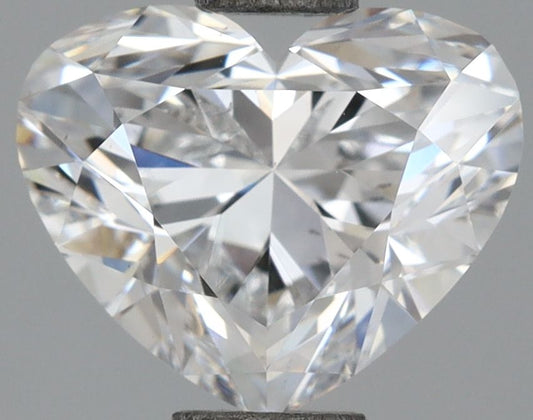 Lab-Grown Heart Diamond - 1.54 Carats, E Color, VS2 Clarity - Certified by IGI - Report Number: LG687552352