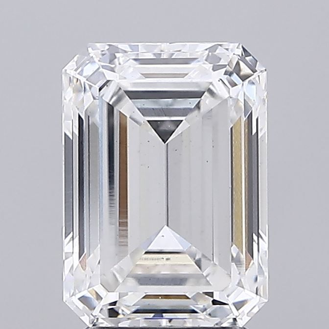 Lab-Grown Emerald Diamond - 3.52 Carats, E Color, VS2 Clarity - Certified by IGI - Report Number: LG648498324