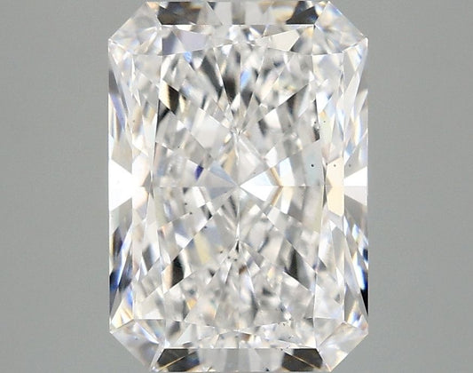 Lab-Grown Radiant Diamond - 2.97 Carats, E Color, VS2 Clarity - Certified by IGI - Report Number: LG681551425