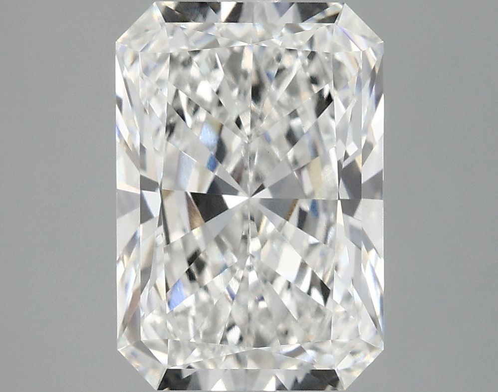Lab-Grown Radiant Diamond - 4.1 Carats, F Color, VVS2 Clarity - Certified by IGI - Report Number: LG694502254